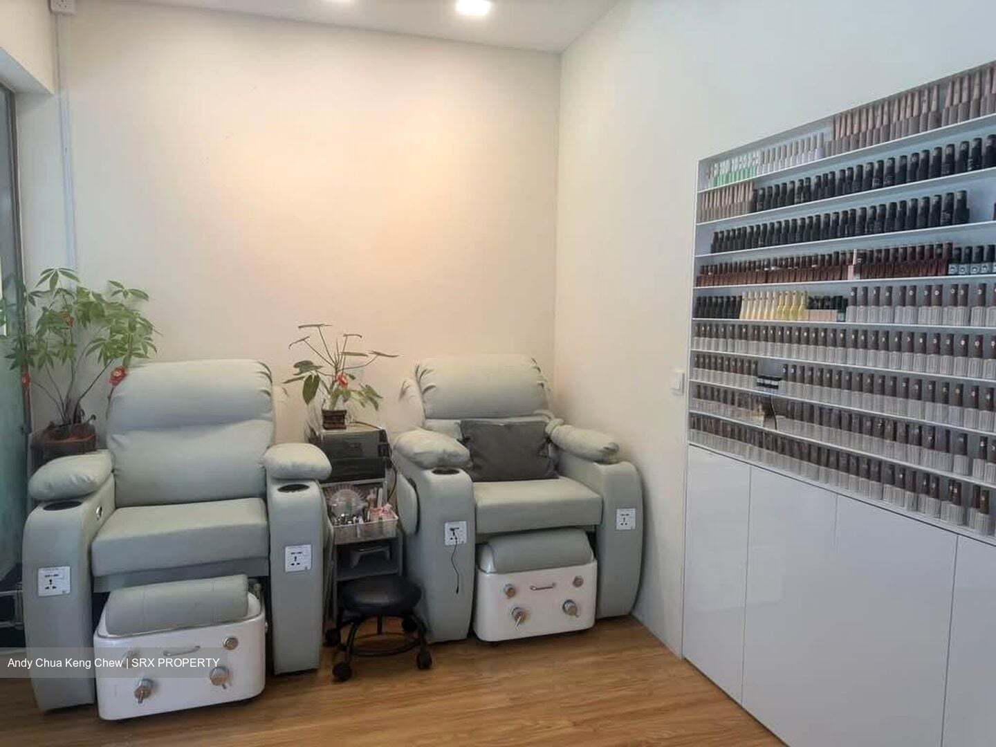 Ang Mo Kio Avenue 10 (D20), Shop House #579591201